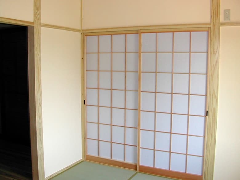 ローラーで塗る漆喰 しっくのん