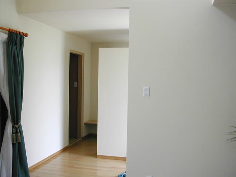 ローラーで塗る漆喰 しっくのん