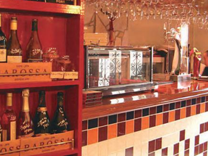 オリジナル店舗内装・什器プロデュース