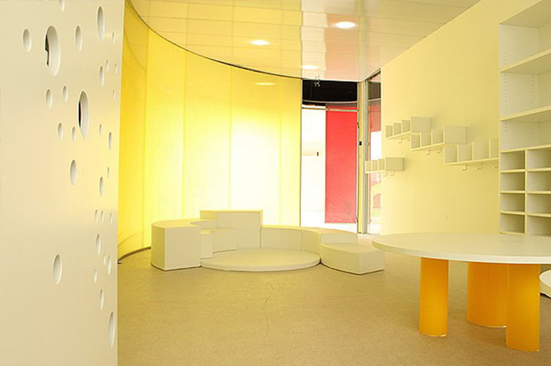 イタリア製アクリルパネル「bencore」