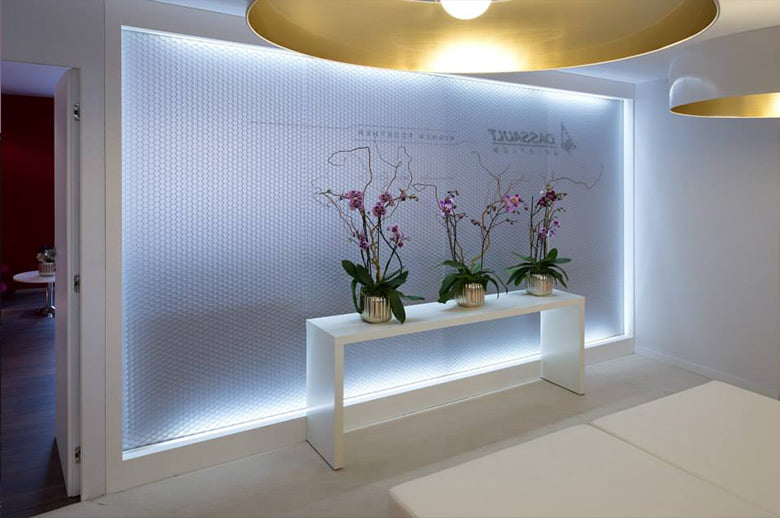 イタリア製アクリルパネル「bencore」