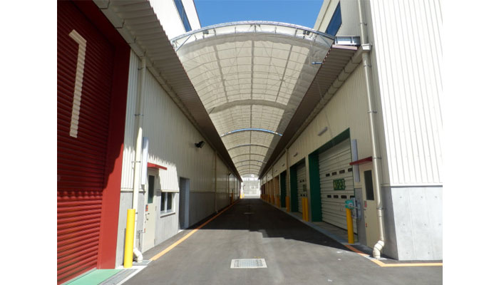 屋根開閉式テント