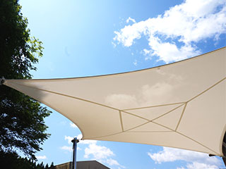 シェードセイル