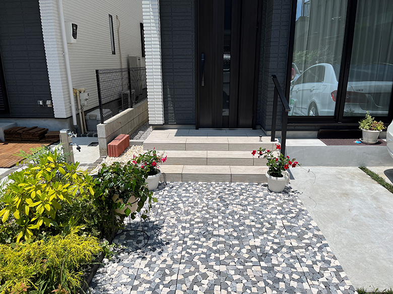 防草シート付き天然石マット/株式会社山善