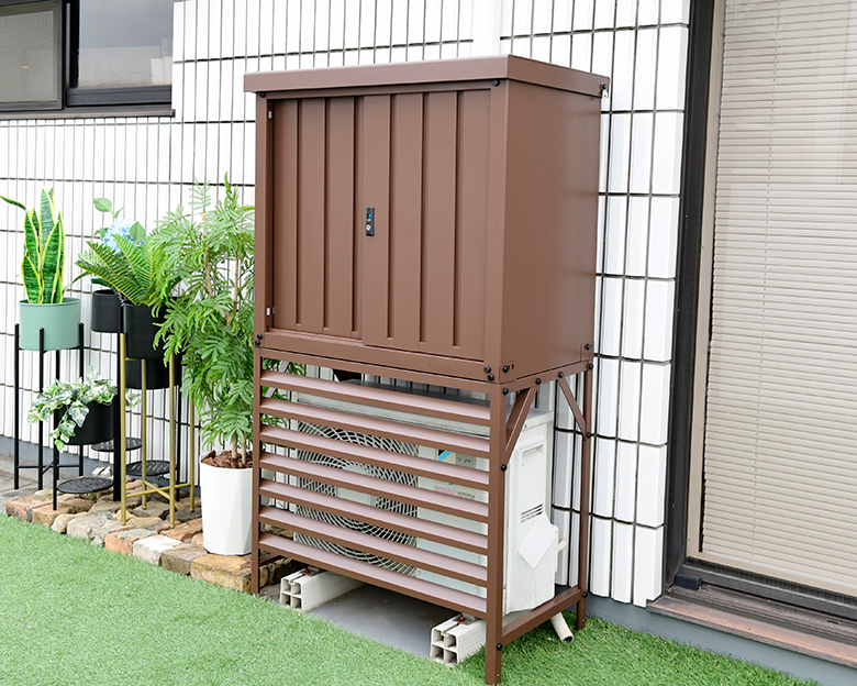 収納庫付きエアコン室外機カバー/株式会社山善