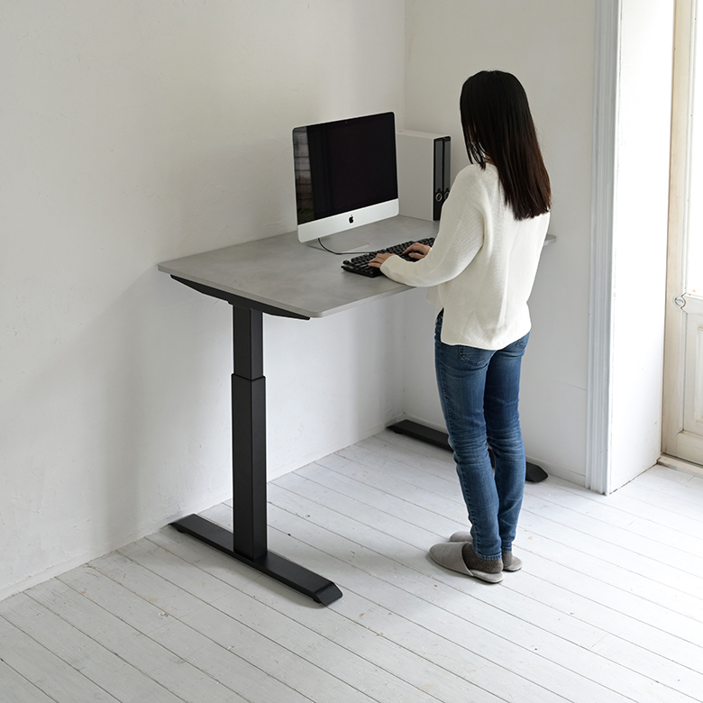 電動昇降デスク/株式会社山善