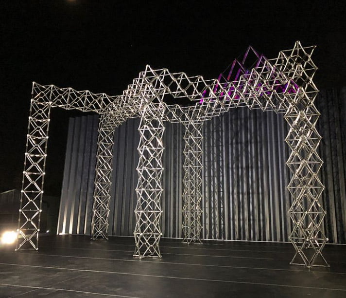 ピラミッドアート