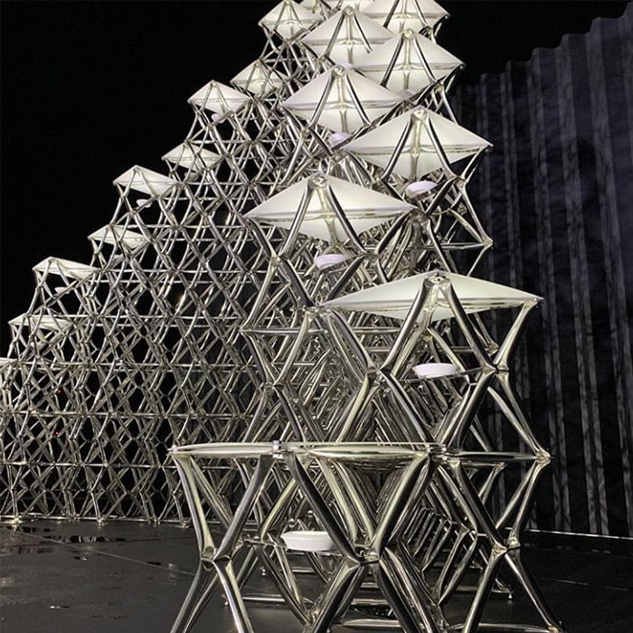 ピラミッドアート