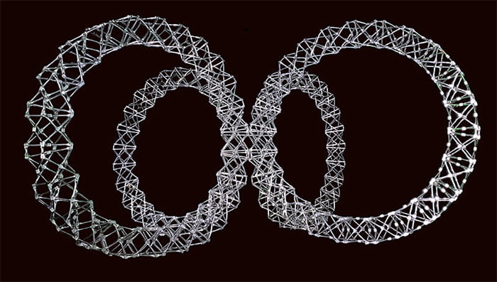 キューブシリーズ【ピラミッドアート】