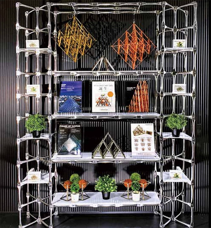 キャビネットシリーズ【ピラミッドアート】