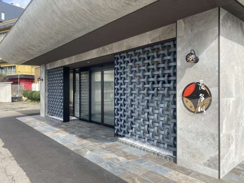 装飾瓦「Woven Ceramic Echizen」/ カラー:窯変 / 株式会社吉光工業 [株式会社吉光工業]